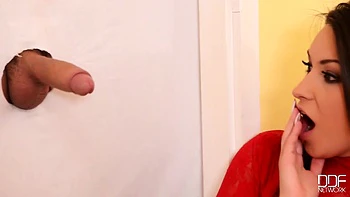 Romanian Brunette Deepthroats and Swallows Facial