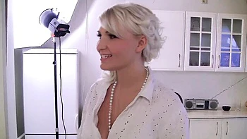 XES.PL - blowjob action