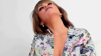 Horny Mature Slut: Milf, Masturbation  Webcam Porn