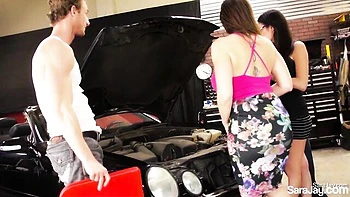 Tattoos scene with unimaginable Sara Jay and Dava Foxx from Sara Jay