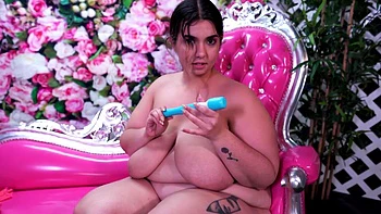 Chubby Babe Rose D Kush Rides a Big Silicon Cock