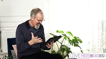 Courtesan's huge video