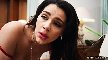 Divine Krissy Lynn and Aletta Ocean's missionary dirt