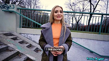 Hot Russian shows Deepest Love