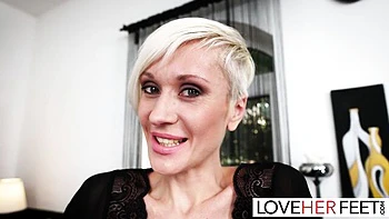 Solo male sex with pulchritudinous Tanya Virago from Love Her Feet