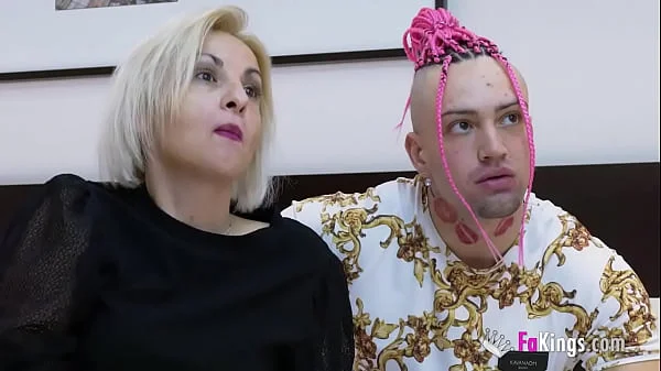 2 dudes for a HORNY MILF: Sweet Lolly is crazy for teaching sex lessons!