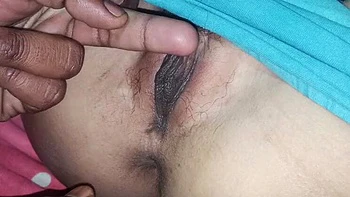 Indian Desi Bhabhi Homemade Fuck and Creamy Pussy Close-Up