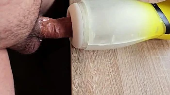 Amateur Fucked Loud with Big Cock Pussy Close-Up