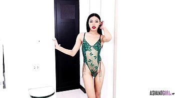 Petite Ladyboy Jerks Off Small Dick