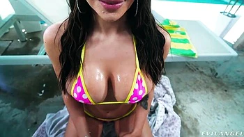 Aviana’s Big Tits Suck & Deep Throat Cock Play