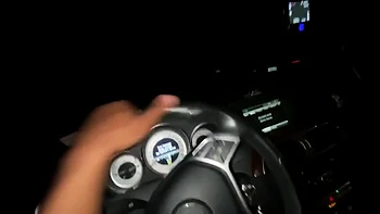 Queen Rogue & Virgo Peridot baisent en trio en public la nuit