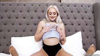 Cheerful Marilyn Sugar sucks BBC in college POV