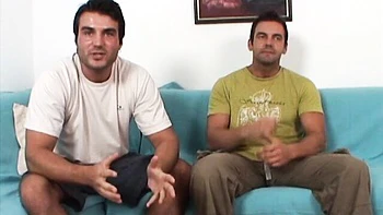 Adolescente durona Zelda leva creampie no doggystyle