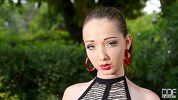 Busty Buffy Masturbates Outdoors with Toys