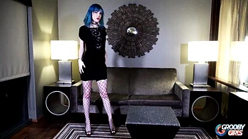 Grooby Girls - tg scene