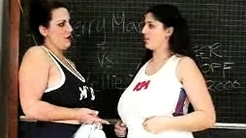 Chubby Brunette Big Boobs Dildo Masturbation