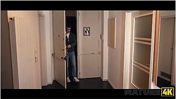 Blue Pearl - Hobo Girls Fuck Better!