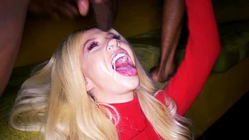 Charlie Mac & Isiah Maxwell pound Kenzie Reeves' tight ass in a steamy interracial threesome