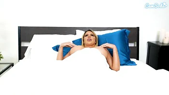 Brooklyn Chase and Violet Myers's blonde action by Cam Soda