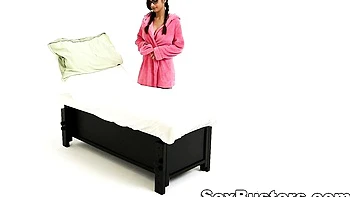 Watch wet Mia Khalifa's trailer